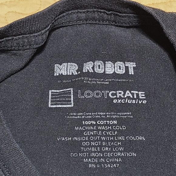Mr Robot Tv Show "F Society" graphic T shirt size XXL - Picture 3 of 7